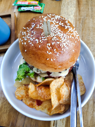 Comentarii opinii despre Dadi's Coffee Garden