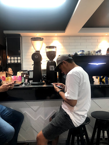 Umbra Coffee & Roastery - Gastronomi dan perhotelan