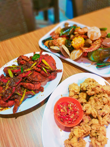 Opinii despre Warung seafood D'geprek Soka în Kota Balikpapan - Gastronomi dan perhotelan
