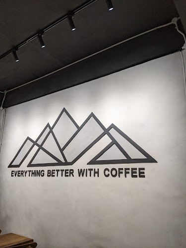 Opinii despre Panillo Coffee în Kota Tanjung Pinang - Gastronomi dan perhotelan