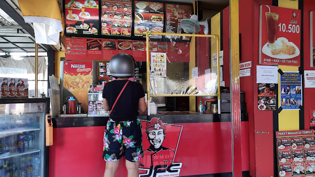 Opinii despre JFC Sokasati în Kota Denpasar - Gastronomi dan perhotelan