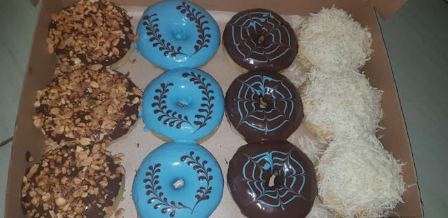 Opinii despre MIFI Donut And Cake în Kota Tangerang - Gastronomi dan perhotelan