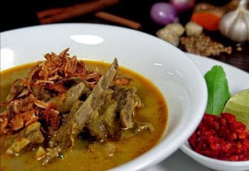 Warung Sate Madura Pak Holil.bisa dipesan lewat gojek & grab - Gastronomi dan perhotelan