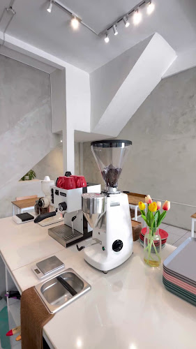 Brainssuck Coffee & Donuts - Gastronomi dan perhotelan