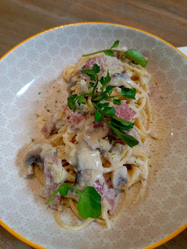 LAMANSUA Coffee & Eatery - Kota Bandung