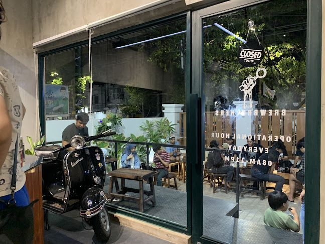 Jl. Bumi Tamalanrea Permai No.47, Tamalanrea, Kec. Tamalanrea, Kota Makassar, Sulawesi Selatan 90241