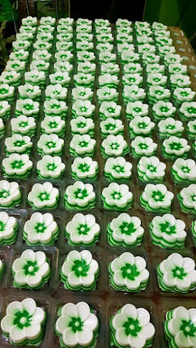 Pondok Kue 49, Rangkapan Jaya Baru - Gastronomi dan perhotelan