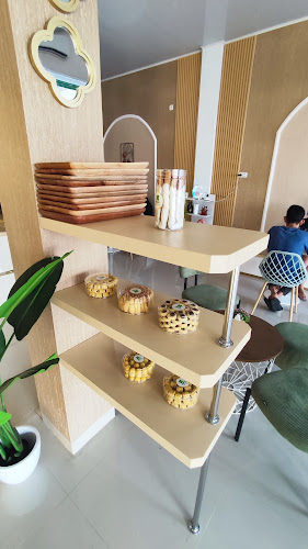 Clover Cakes and Coffee - Kota Bandar Lampung