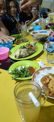 PEDESTUMAN SEAFOOD - Surabaya