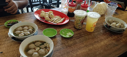 Bakso dan Mie Ayam Son Hajisony Panjang
