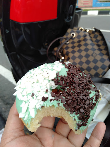 Donat Madu Cihanjuang - Kota Padang