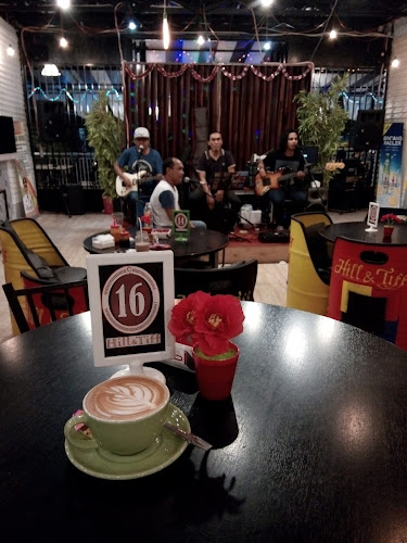 Hill&Tiff Coffee and Eatery - Kota Palopo