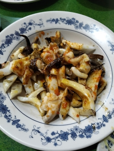 Opinii despre RM. Sabar Menanti (aji edar) în Kota Parepare - Gastronomi dan perhotelan