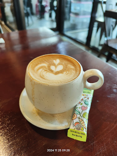 Comentarii opinii despre KAVELOKKA