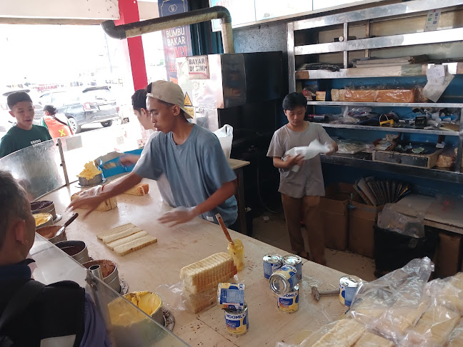 Jl. A. Yani No.149, Kb. Pisang, Kec. Sumur Bandung, Kota Bandung, Jawa Barat 40112