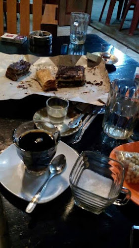 Toko Kopi Tjap Toean & Njonja