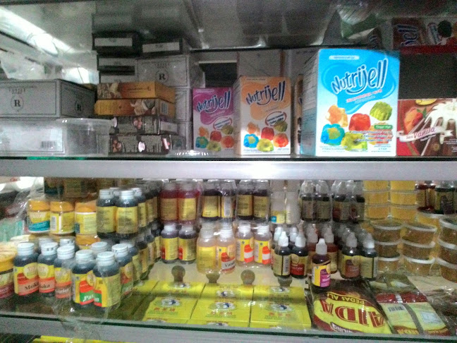 Opinii despre Metro Plastik în Kabupaten Tangerang - Gastronomi dan perhotelan