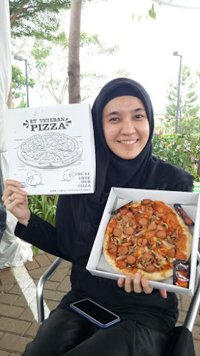 Opinii despre et Veteran Pizza Cilodong în Kota Depok - Gastronomi dan perhotelan