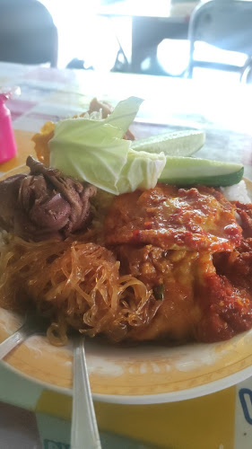 Opinii despre RM Khas Sunda Cisangkan în Kota Cimahi - Gastronomi dan perhotelan