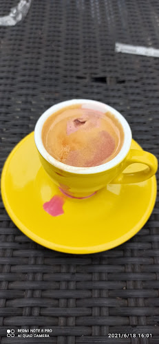 Armor Genuine Rabbit Town - Gastronomi dan perhotelan