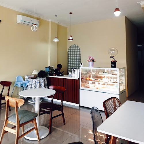 Opinii despre Happy Bites în Kota Depok - Gastronomi dan perhotelan