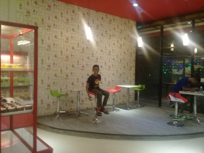 Gloria Bread & Cake - Gastronomi dan perhotelan