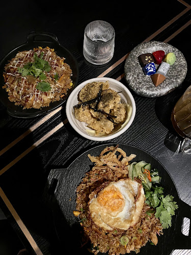 Opinii despre Seseduh Resto & Lounge Semarang în Kota Semarang - Gastronomi dan perhotelan