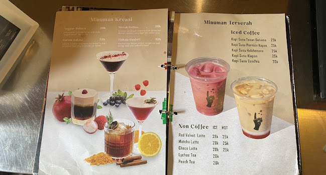 Opinii despre Toko Kopi Oetama în Kota Yogyakarta - Gastronomi dan perhotelan