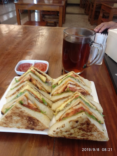 Comentarii opinii despre Kedai Kopi Joe