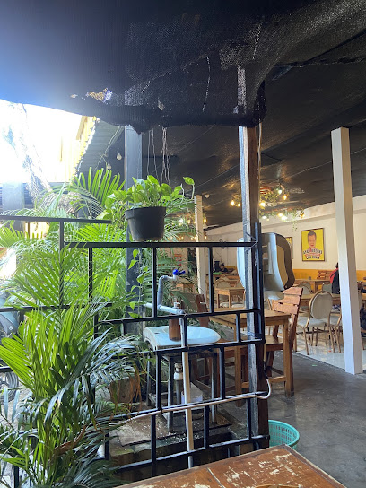 Ayam Kremes Cak Iwan