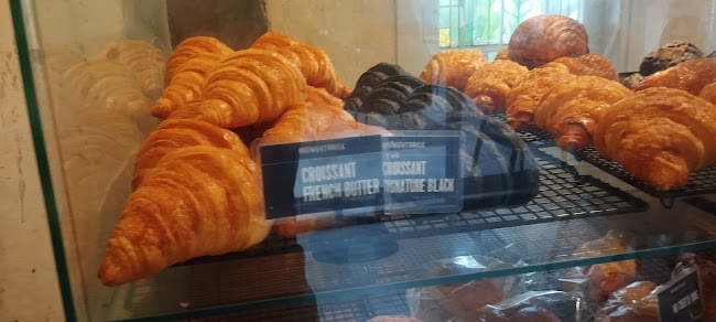 No Jl. Imam Bonjol No.21, DR. Soetomo, Tegalsari, Surabaya, East Java 60264