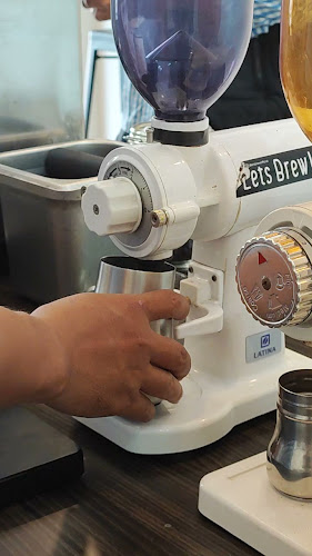 Comentarii opinii despre DUDUK MANIS & CO