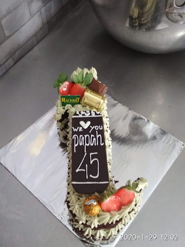 Opinii despre Toko Kue RICHESTpatisserie în Kota Samarinda - Gastronomi dan perhotelan