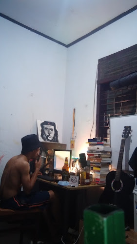 Opinii despre on kopi shop în Kota Makassar - Gastronomi dan perhotelan