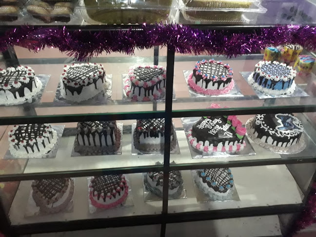 Opinii despre ummi cake n bakery în Kota Kendari - Gastronomi dan perhotelan