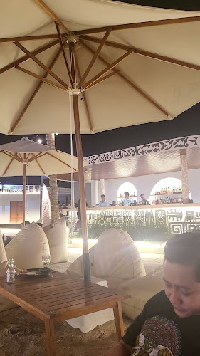 Opinii despre Deep Sea Beachclub în Kota Batam - Gastronomi dan perhotelan