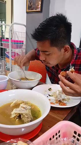 Comentarii opinii despre Warung Bambu Lulu Sop Kepala Ikan