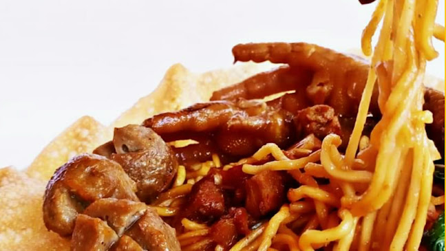 Mie Ayam Level - Shanum'99 Puspogiwang