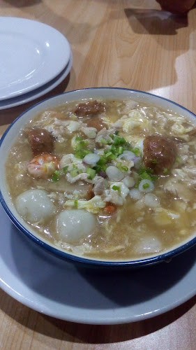 Opinii despre Kafe Biru în Kota Surakarta - Gastronomi dan perhotelan