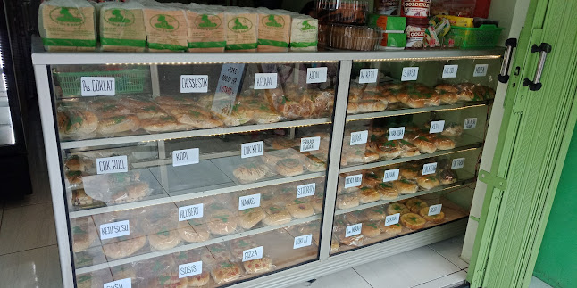 DL cake&bakery pondok kacang