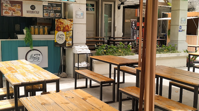 Jl. Taman Bungkul No.21, Darmo, Kec. Wonokromo, Surabaya, Jawa Timur 60241