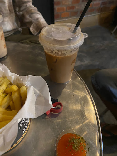 Kopi Rumah Mantan Ringroad - Gastronomi dan perhotelan