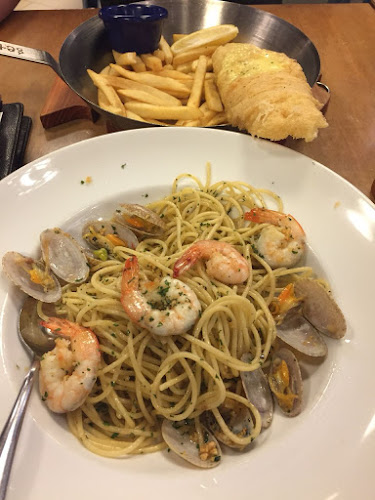 Tunjungan Plaza 5 Lantai 5 #5, Jalan Basuki Rahmat No. 8-12, Jl. Basuki Rahmat No.8-12 5, Kedungdoro, Kec. Tegalsari, Surabaya, Jawa Timur 60261