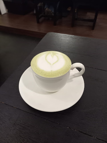 QV33+24R, Jl. Sungai Ampal, Damai, Kec. Balikpapan Tengah, Kota Balikpapan, Kalimantan Timur