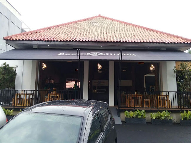 Jl. Ciliwung No.15, Cihapit, Kec. Bandung Wetan, Kota Bandung, Jawa Barat 40114