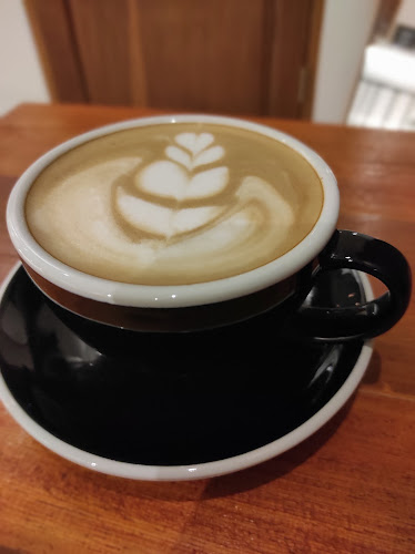 Comentarii opinii despre Cartel Caffe