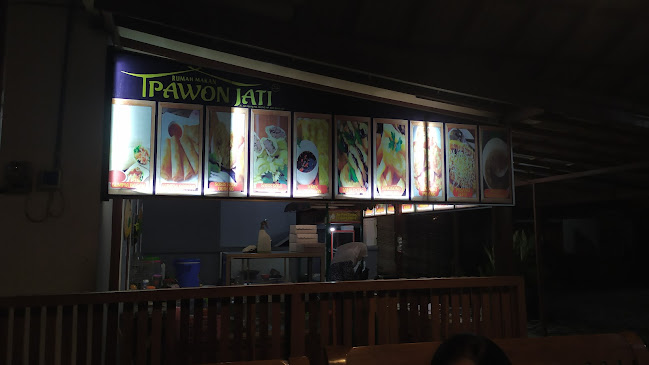 Opinii despre RM. Pawon Jati în Kota Palangka Raya - Gastronomi dan perhotelan