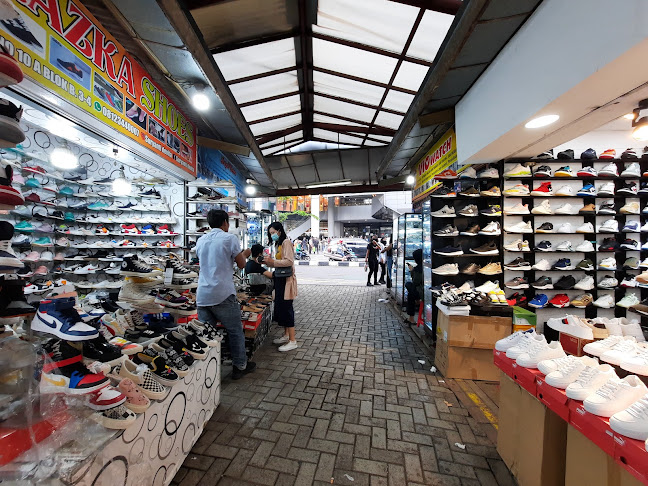 Opinii despre Pasar Kota Kembang Unit Cikapundung în Kota Bandung - Gastronomi dan perhotelan