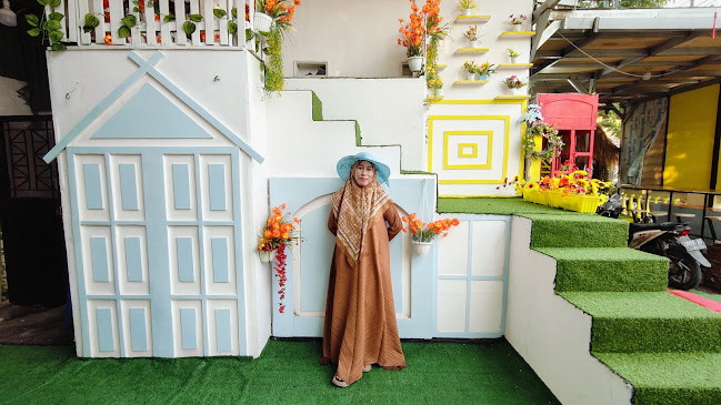 Jl. Seroja, Kp. Buyang, Kec. Mariso, Kota Makassar, Sulawesi Selatan 92122