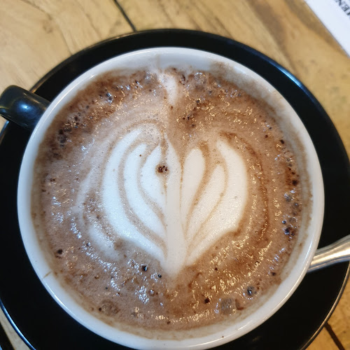 Opinii despre Kopi Dari Hati Diponegoro în Kota Bandar Lampung - Gastronomi dan perhotelan